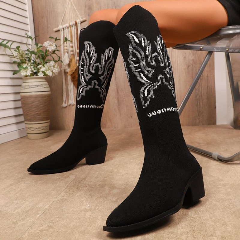 Sepatu Bot Koboi Wanita Model  - Embroidery Canvas ulasan dan harga
