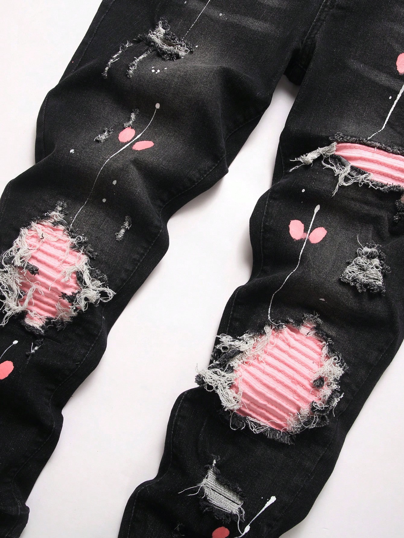 Celana Jeans Pria Model Ripped - Embroidery Motif ulasan dan harga